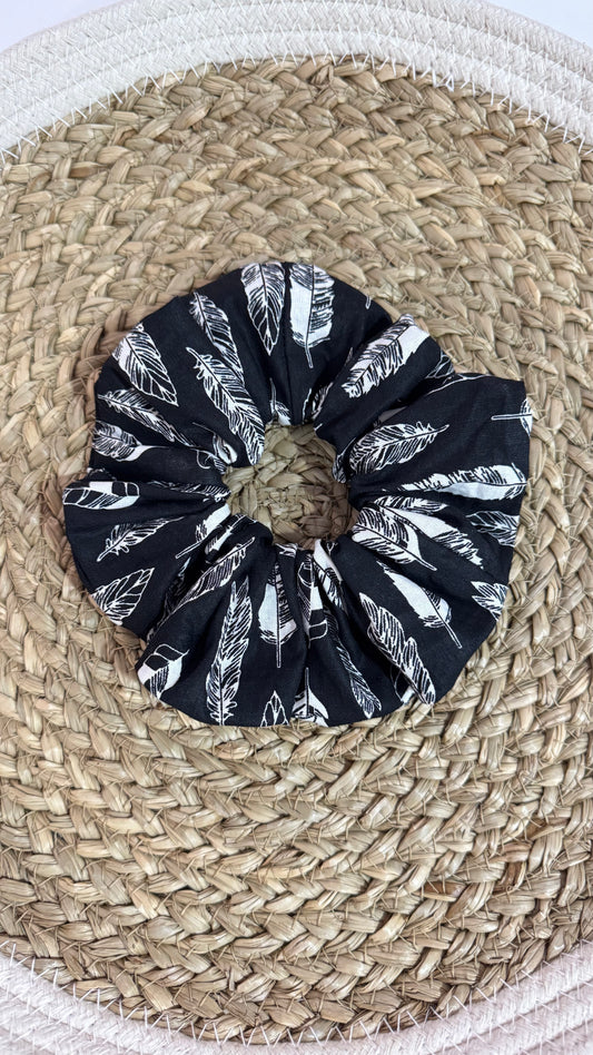 Feathers XL Scrunchie